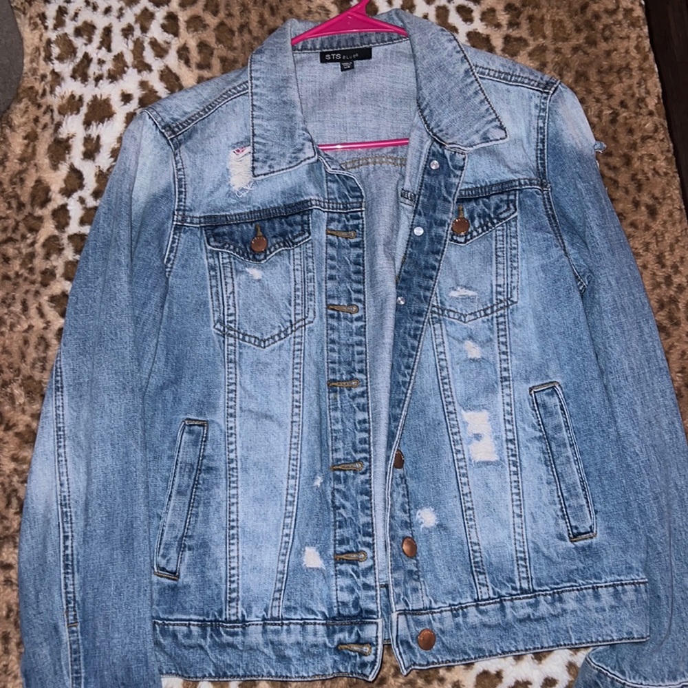 Jean jacket, size extra small, perfect condition